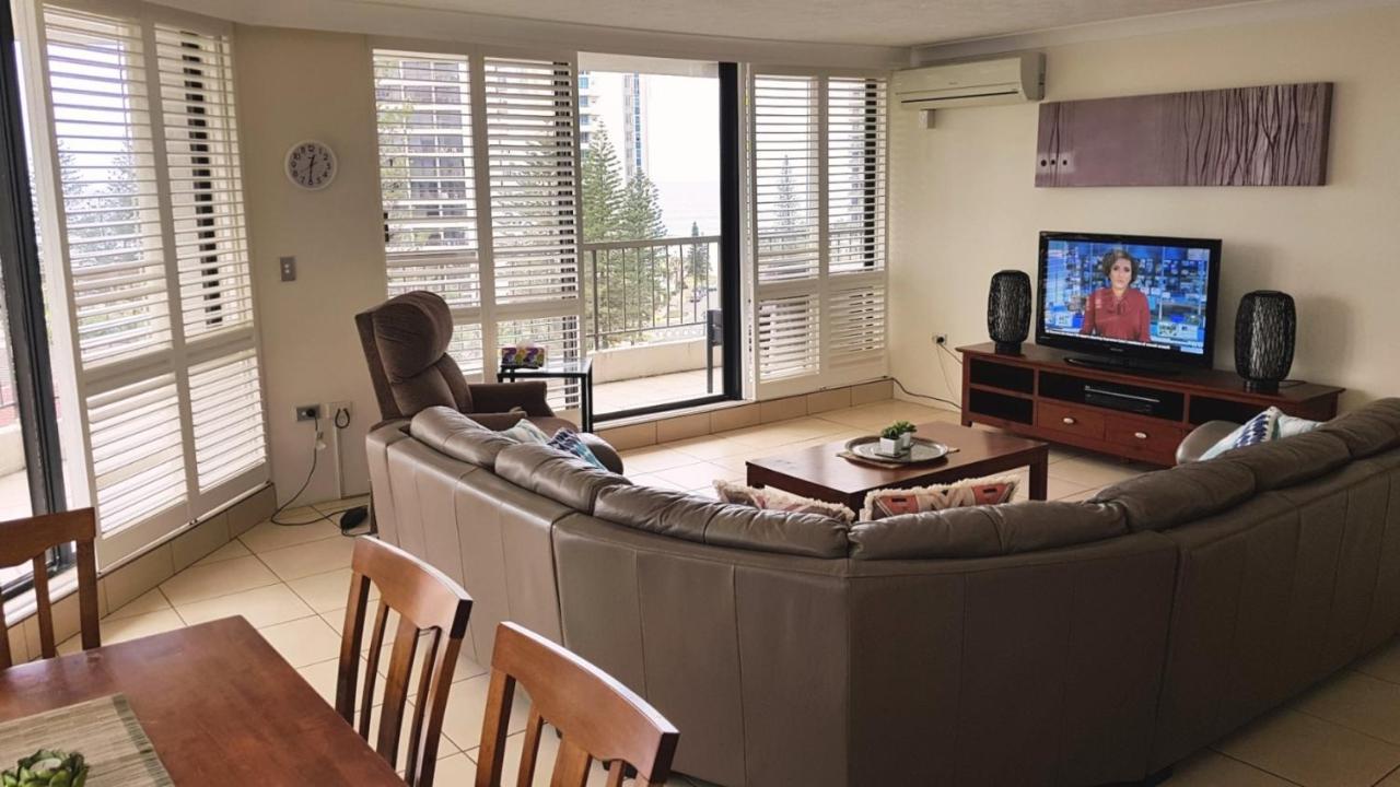 เจ็นเนซิสอพาร์ทเม้นส์ Aparthotel โกลด์โคสต์ ภายนอก รูปภาพ